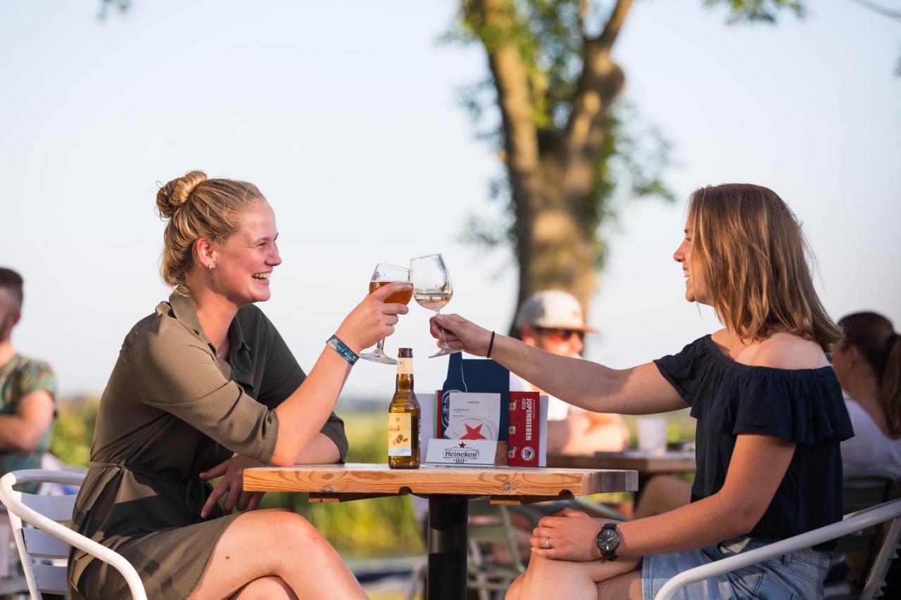Pod Hotelkamer Aan Het Water Dokkum Eksteriør bilde