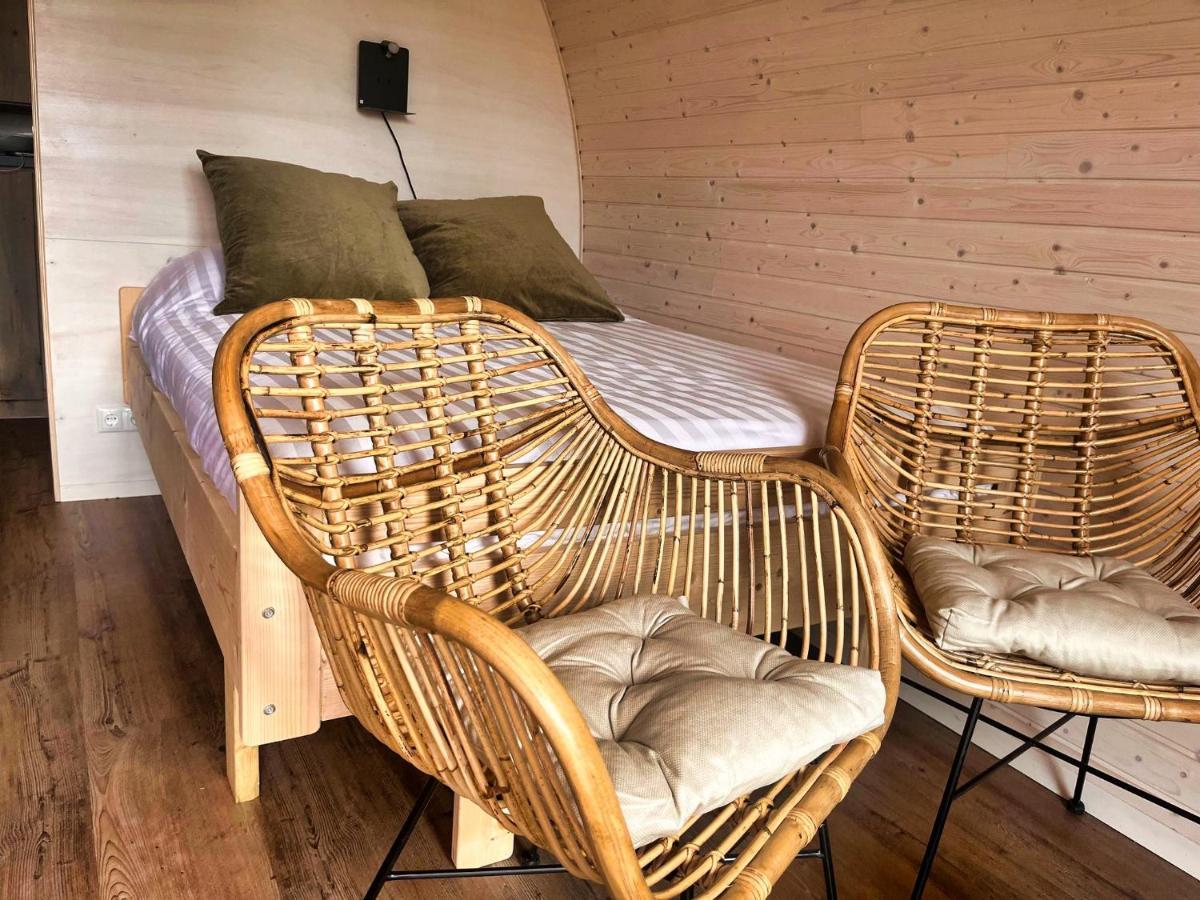 Pod Hotelkamer Aan Het Water Dokkum Eksteriør bilde