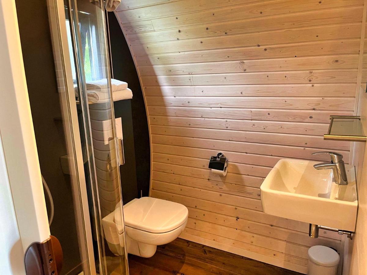 Pod Hotelkamer Aan Het Water Dokkum Eksteriør bilde